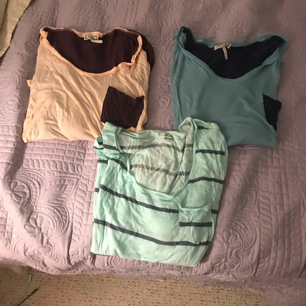 Long sleeve T-shirts bundle